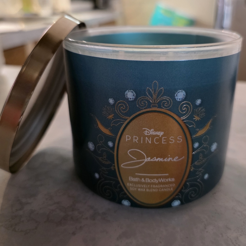 Bath And Body Works Disney Jasmine Candle